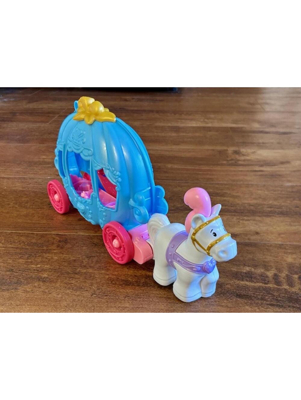 Little People Princess Carriage Playset with Horse Toy w 2 Little People